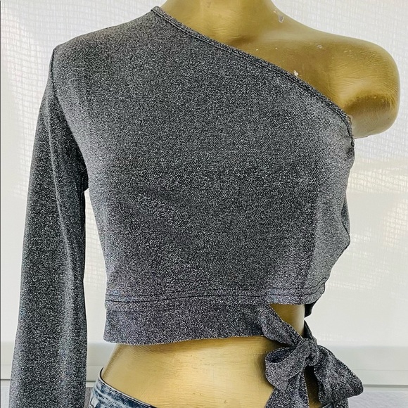 NWT Perfect Holiday TOP! Silver Shimmer UNI SLEEVE With TIES at SIDE Large - Picture 9 of 12